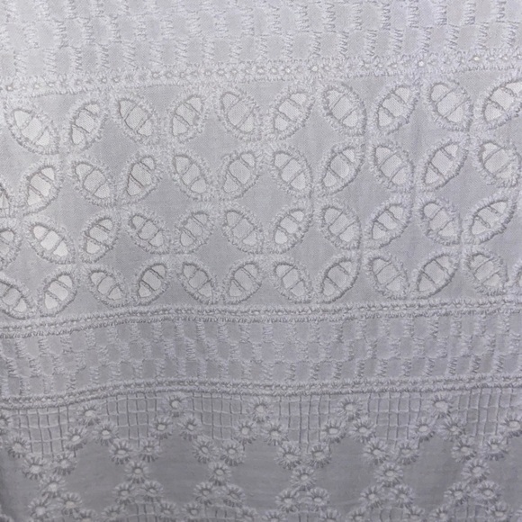 Italian brand mini dress size is L but runs really small - Picture 4 of 8